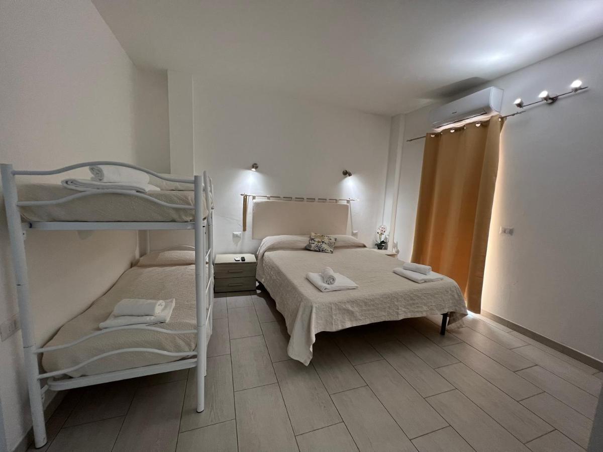 Al Mare Da Francesca Hotel Olbia Kültér fotó