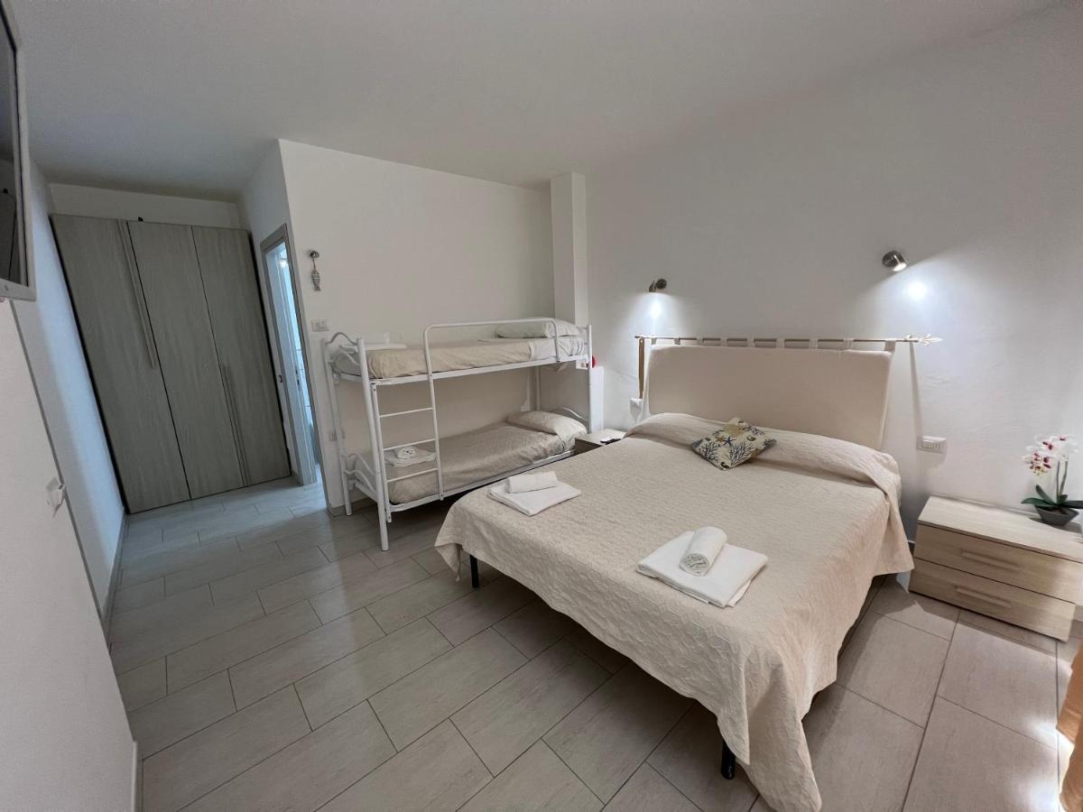 Al Mare Da Francesca Hotel Olbia Kültér fotó