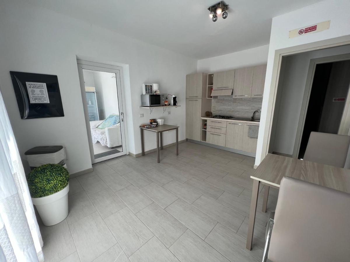 Al Mare Da Francesca Hotel Olbia Kültér fotó