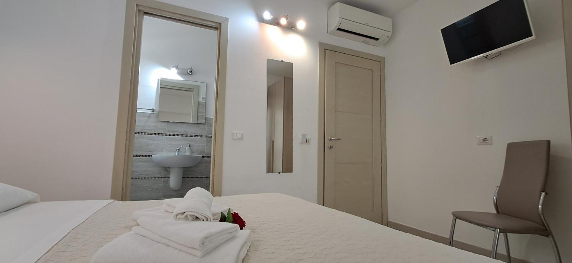 Al Mare Da Francesca Hotel Olbia Kültér fotó