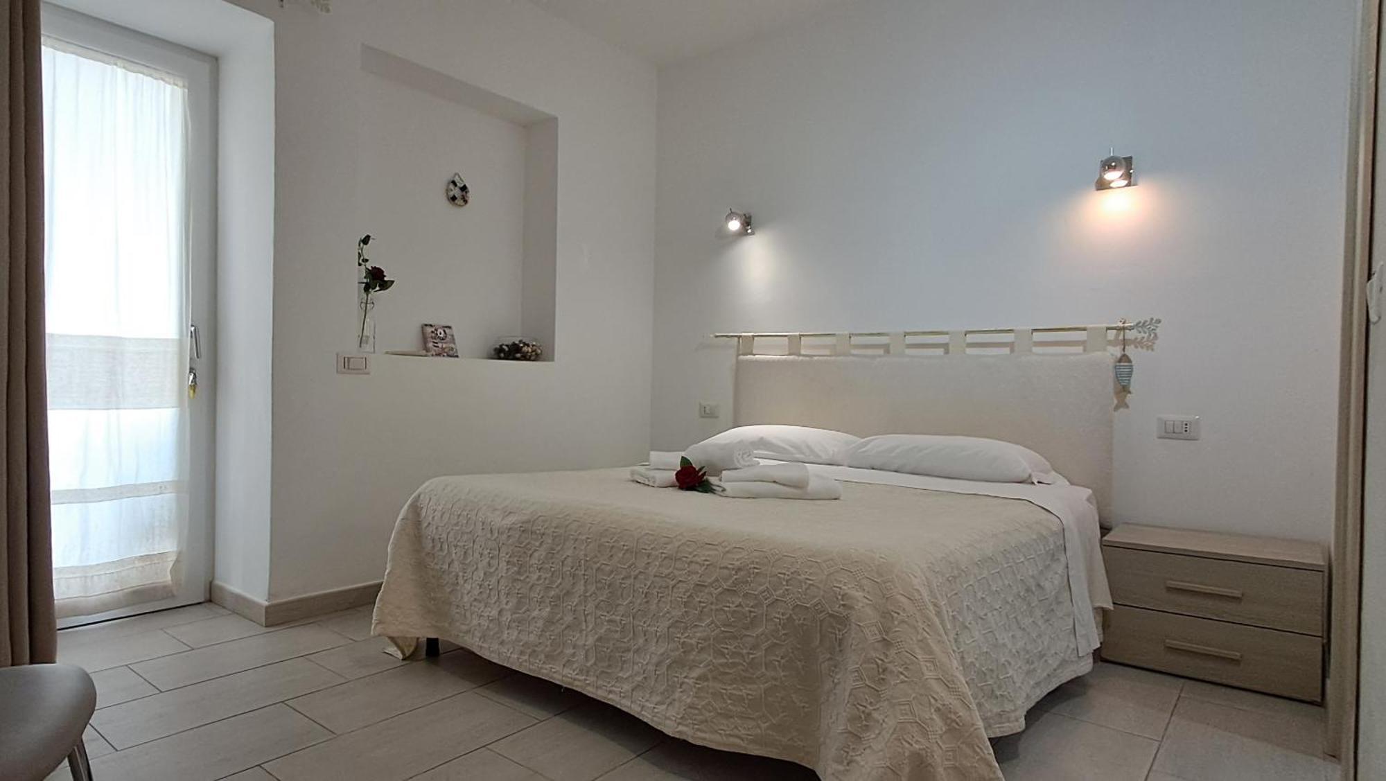 Al Mare Da Francesca Hotel Olbia Kültér fotó