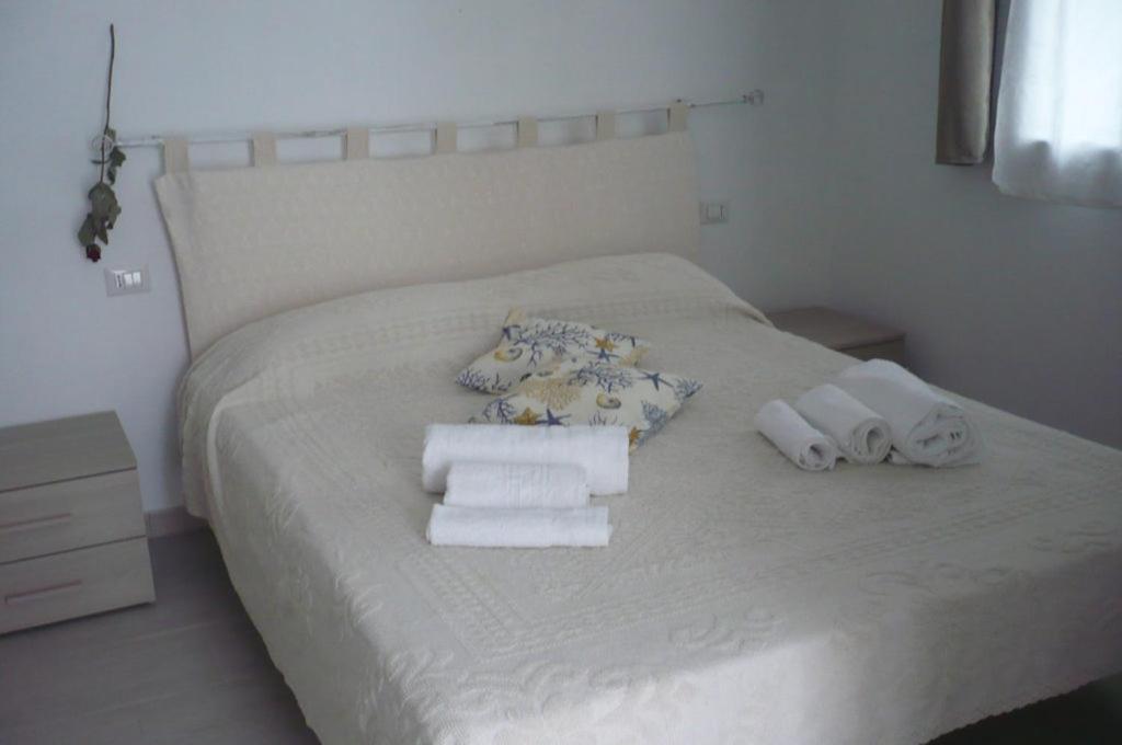 Al Mare Da Francesca Hotel Olbia Kültér fotó