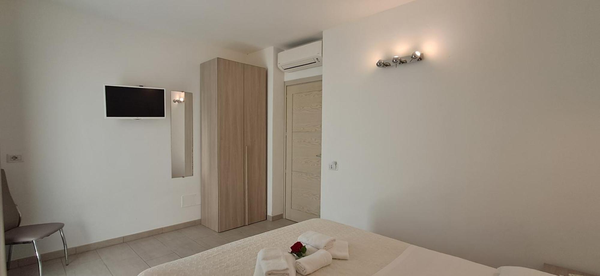 Al Mare Da Francesca Hotel Olbia Kültér fotó