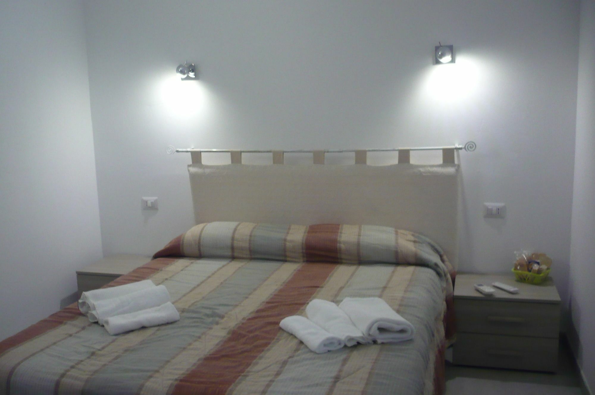 Al Mare Da Francesca Hotel Olbia Kültér fotó